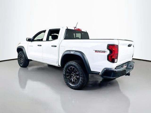 New 2025 Chevrolet Colorado Trail Boss w/ Off-Road Front Bumper Package AWD/4WD image 8