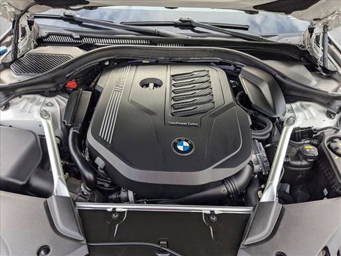 Used 2021 BMW 540i w/ Premium Package image 24