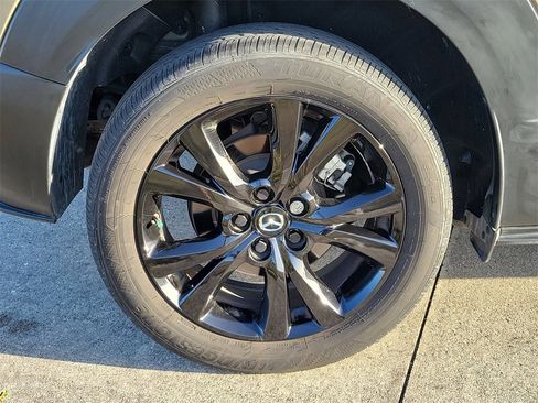 Used 2024 MAZDA CX-30 Carbon image 5