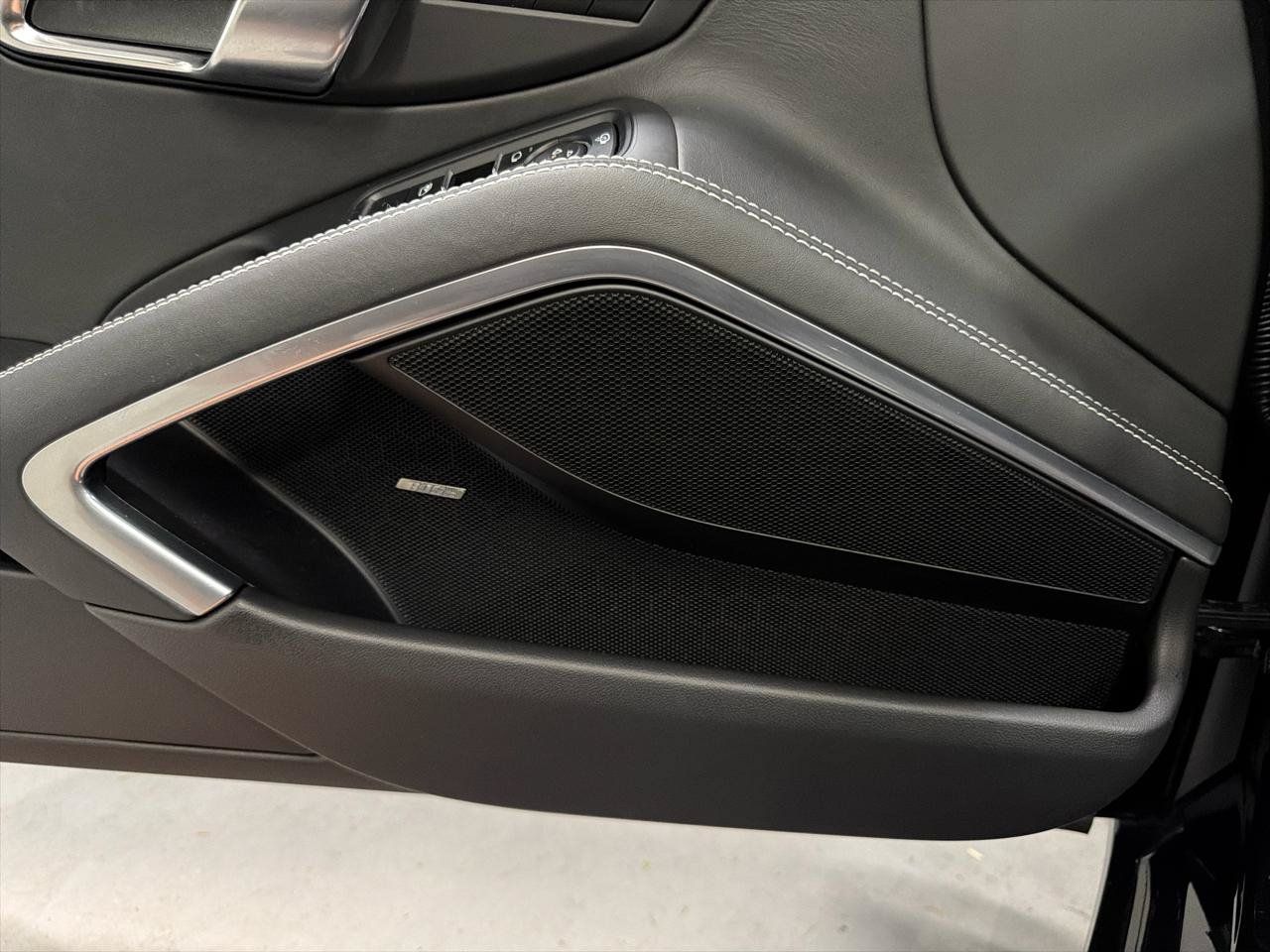 Used 2017 Porsche 911 Targa 4S AWD/4WD image 18