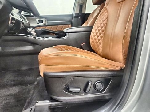 Used 2021 Kia Sorento SX Prestige image 15