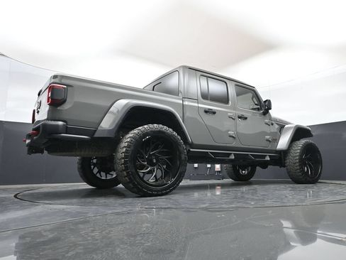 Used 2022 Jeep Gladiator Rubicon w/ LED Lighting Group AWD/4WD image 47