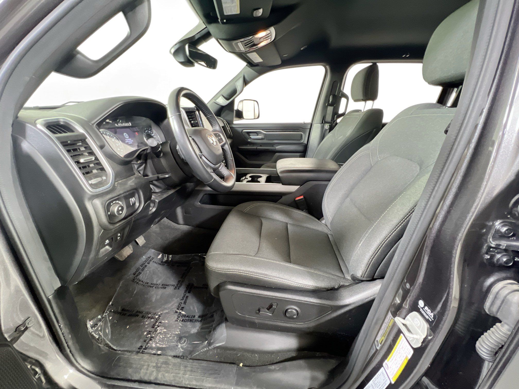 Used 2024 RAM 1500 Big Horn AWD/4WD image 21