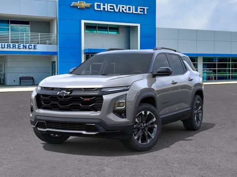 New 2027 Chevrolet Equinox RS w/ Safety and Technology Package FWD image 6