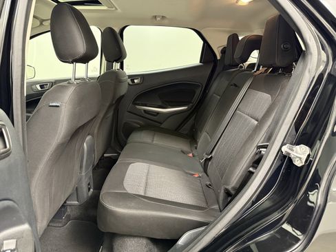 Used 2020 Ford EcoSport SE w/ SE Convenience Package image 19