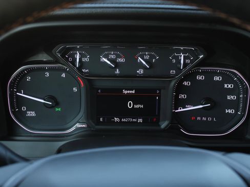 Used 2023 GMC Sierra 2500 AT4 w/ Gooseneck/5TH Wheel Package image 10