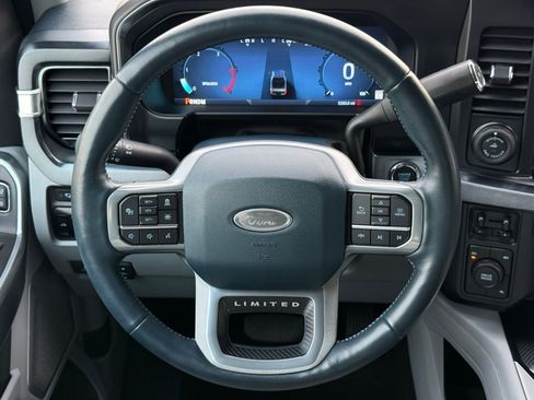 Used 2023 Ford F450 Limited w/ FX4 Off-Road Package image 33