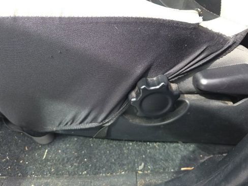 Used 2022 Toyota Tacoma SR image 22