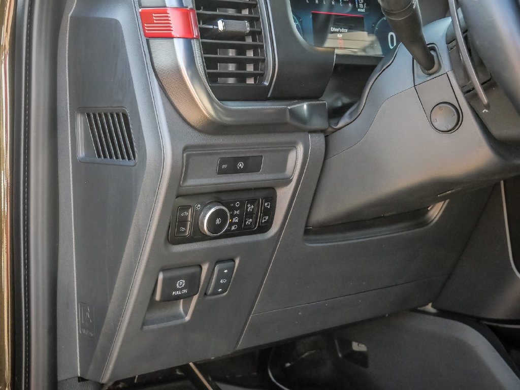 Used 2025 Ford F150 Raptor AWD/4WD image 44