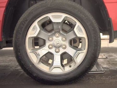 Used 2019 RAM 1500 Big Horn image 9