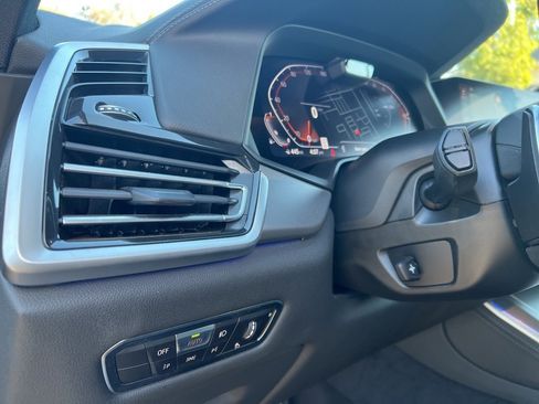 Certified 2023 BMW X5 sDrive40i w/ M Sport Package image 17