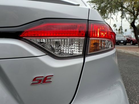 Used 2022 Toyota Corolla SE image 23