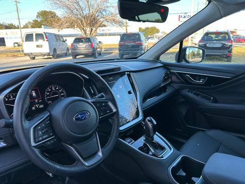 Used 2025 Subaru Outback Limited w/ Popular Package #2 image 25