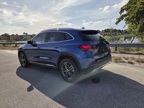 Used 2025 Mercedes-Benz GLA 250 image 2