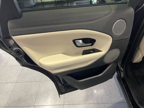 Used 2017 Land Rover Range Rover Evoque HSE image 26