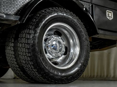 Used 2023 Ford F350 Lariat w/ FX4 Off-Road Package AWD/4WD image 61