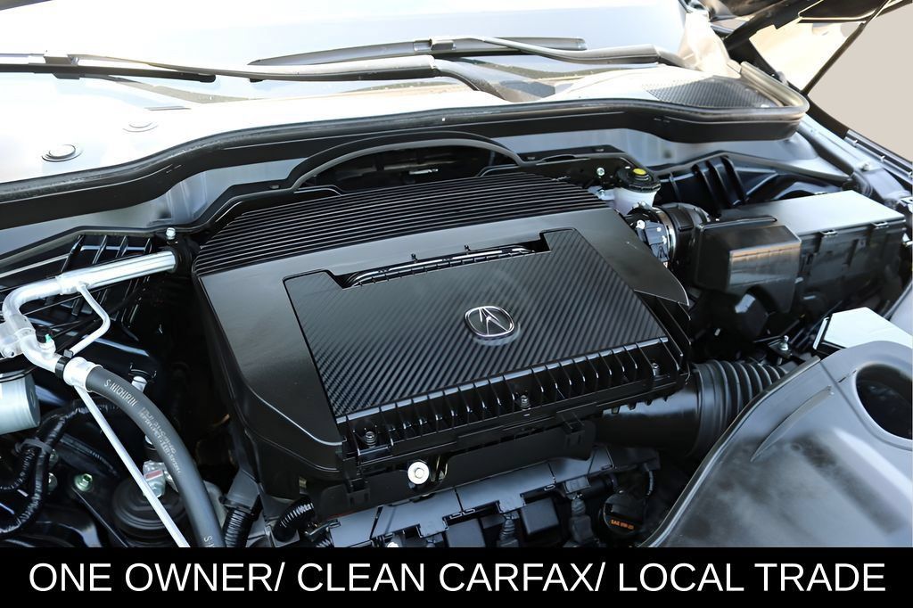 Used 2025 Acura MDX w/ Technology Package FWD image 9