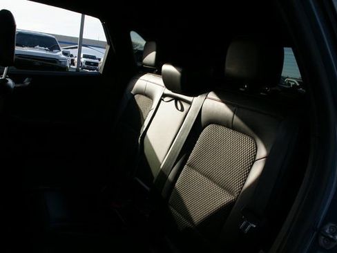 Used 2023 Ford Escape ST-Line Elite image 32