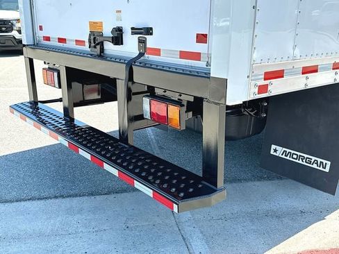 New 2024 Chevrolet Low Cab Forward image 38