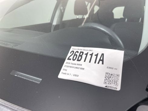 Used 2018 Toyota RAV4 LE w/ Carpet Mat Package image 31