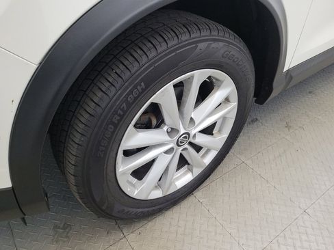 Used 2019 Nissan Rogue Sport SV w/ Technology Package AWD/4WD image 31