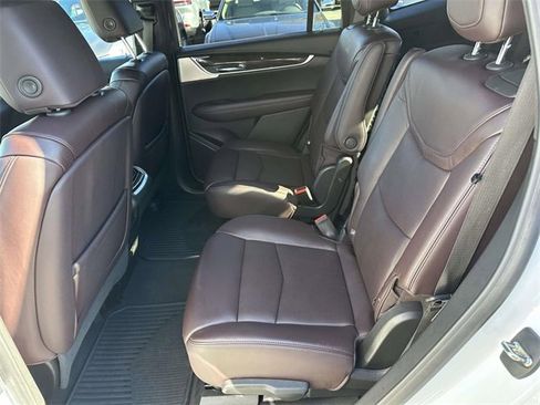 Used 2020 Cadillac XT6 Premium Luxury image 19