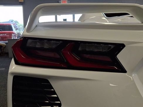Used 2023 Chevrolet Corvette Stingray Preferred Conv w/ Z51 Performance Package RWD image 28