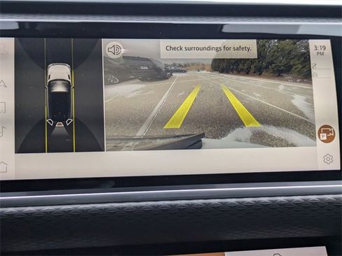 Used 2023 Land Rover Range Rover Velar R-Dynamic S image 10