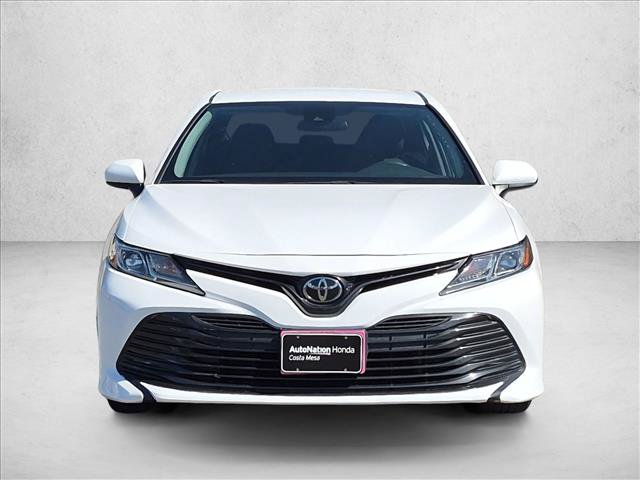 Used 2019 Toyota Camry LE FWD image 2