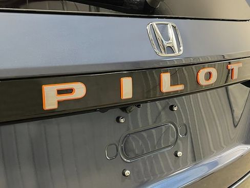 New 2026 Honda Pilot TrailSport image 6