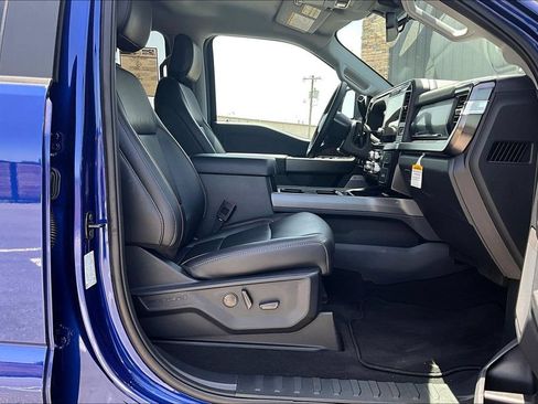 Used 2026 Ford F250 Lariat w/ Lariat Premium Package AWD/4WD image 7