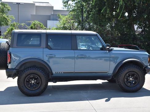 Used 2021 Ford Bronco First Edition AWD/4WD image 6