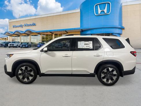 New 2026 Honda Pilot Elite image 2