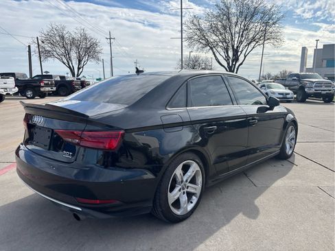 Used 2018 Audi A3 2.0T Premium image 3