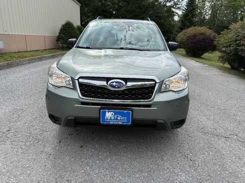 Used 2015 Subaru Forester 2.5i w/ Alloy Wheel Package AWD/4WD image 3