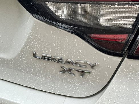 Used 2022 Subaru Legacy Limited XT image 6