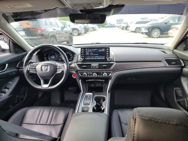 Used 2022 Honda Accord Touring image 9