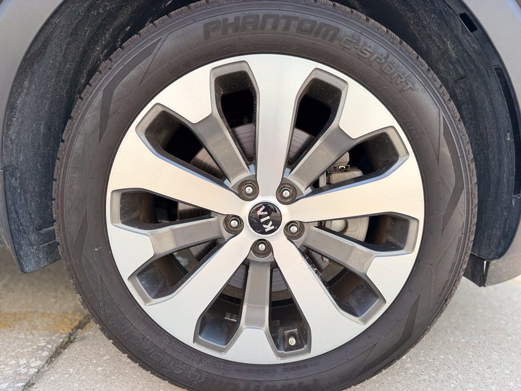 Used 2021 Kia Telluride S FWD image 13
