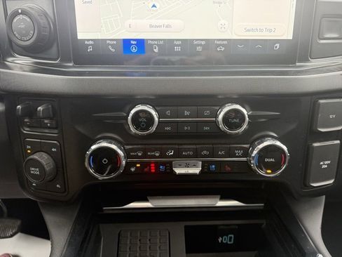 Used 2023 Ford F350 Platinum image 18