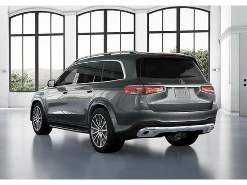 New 2026 Mercedes-Benz GLS 580 4MATIC image 29