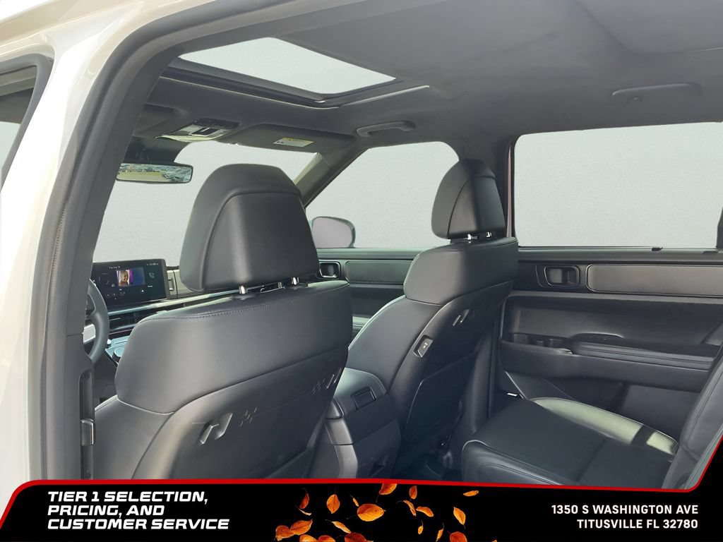 Used 2025 Hyundai Santa Fe Calligraphy AWD/4WD image 28