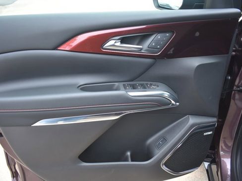 New 2026 Chevrolet Traverse RS w/ LPO, Floor Liner Package image 12