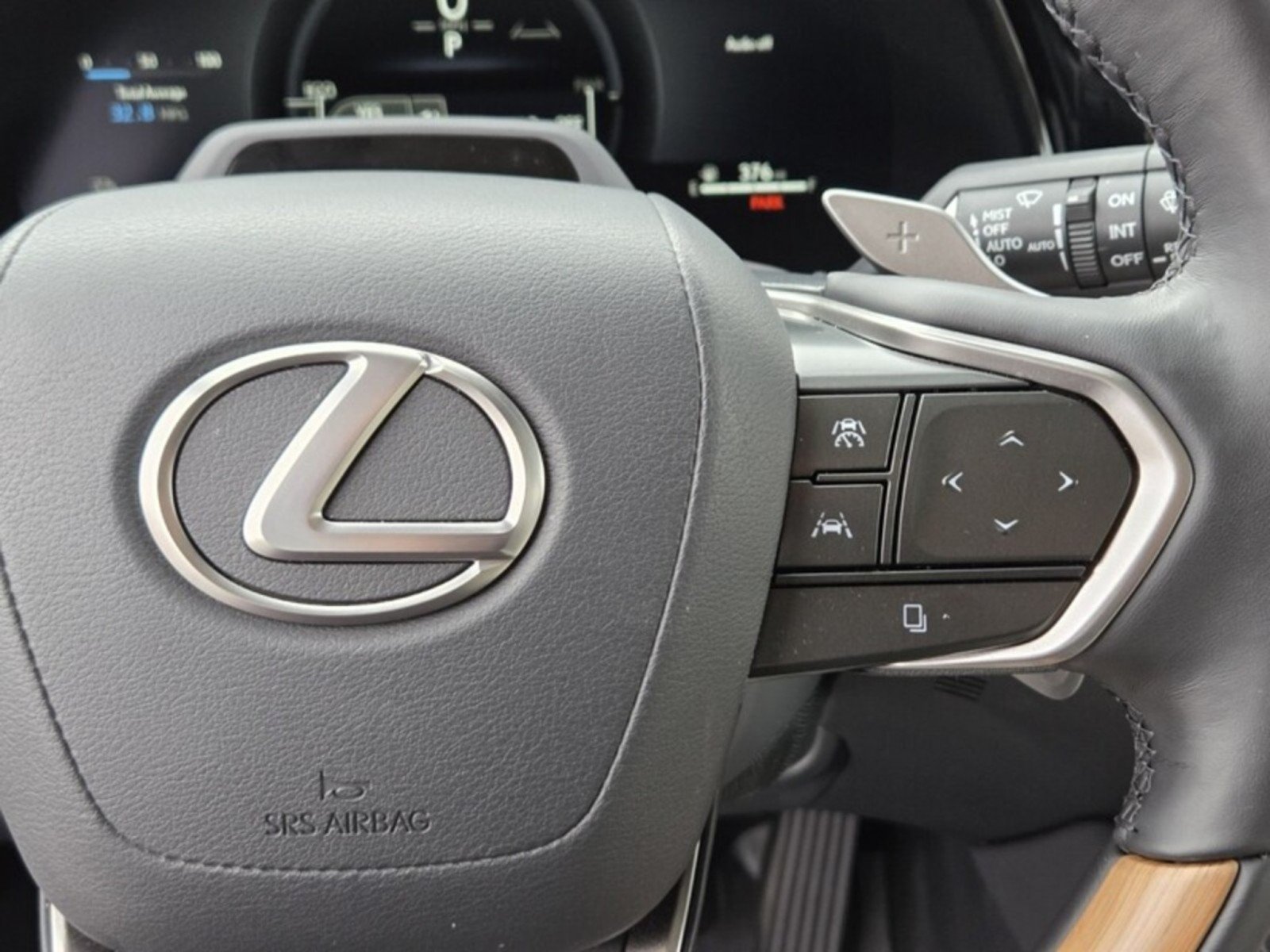 Used 2026 Lexus RX 450h AWD w/ Convenience Package image 27