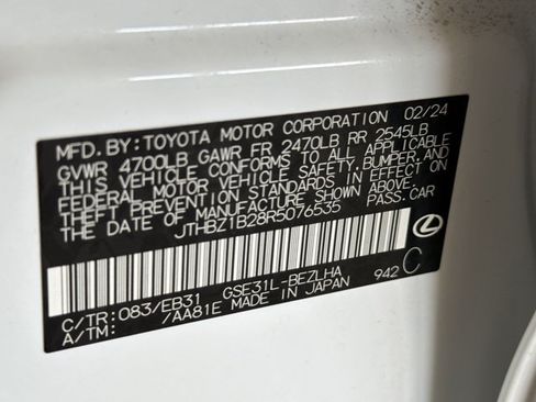 Certified 2024 Lexus IS 350 F Sport RWD image 29