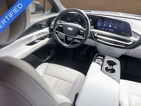 Certified 2025 Cadillac Lyriq Sport AWD/4WD image 25