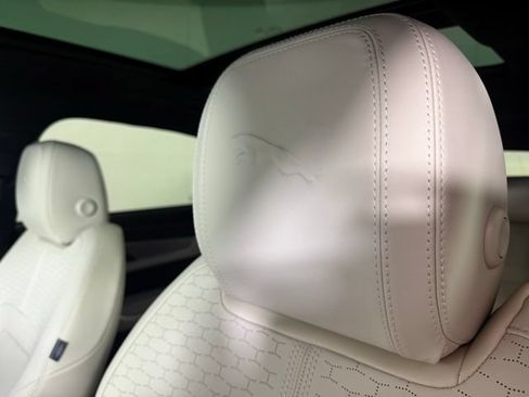 Certified 2026 Jaguar F-PACE R-Dynamic S AWD/4WD image 7
