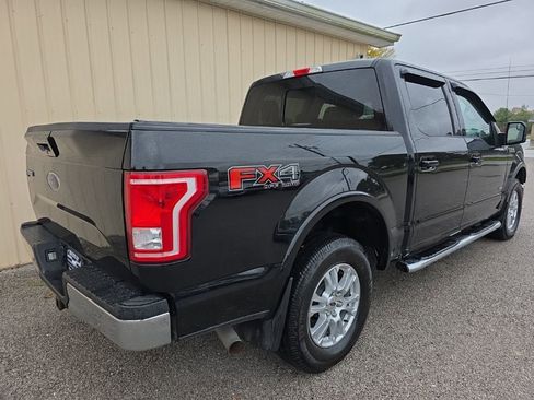 Used 2017 Ford F150 Lariat w/ Max Trailer Tow Package image 8