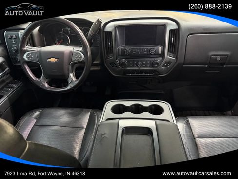 Used 2018 Chevrolet Silverado 1500 LT w/ All Star Edition image 10