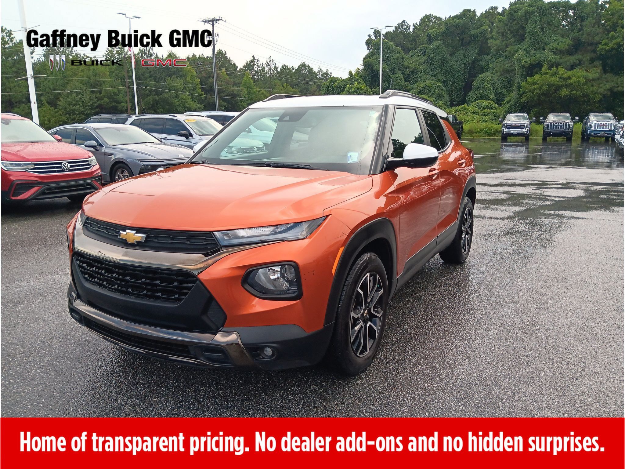 Used 2023 Chevrolet TrailBlazer ACTIV w/ Sun and Liftgate Package FWD image 1