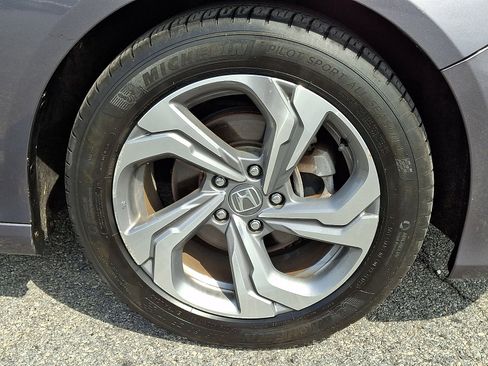 Used 2019 Honda Accord EX-L image 8